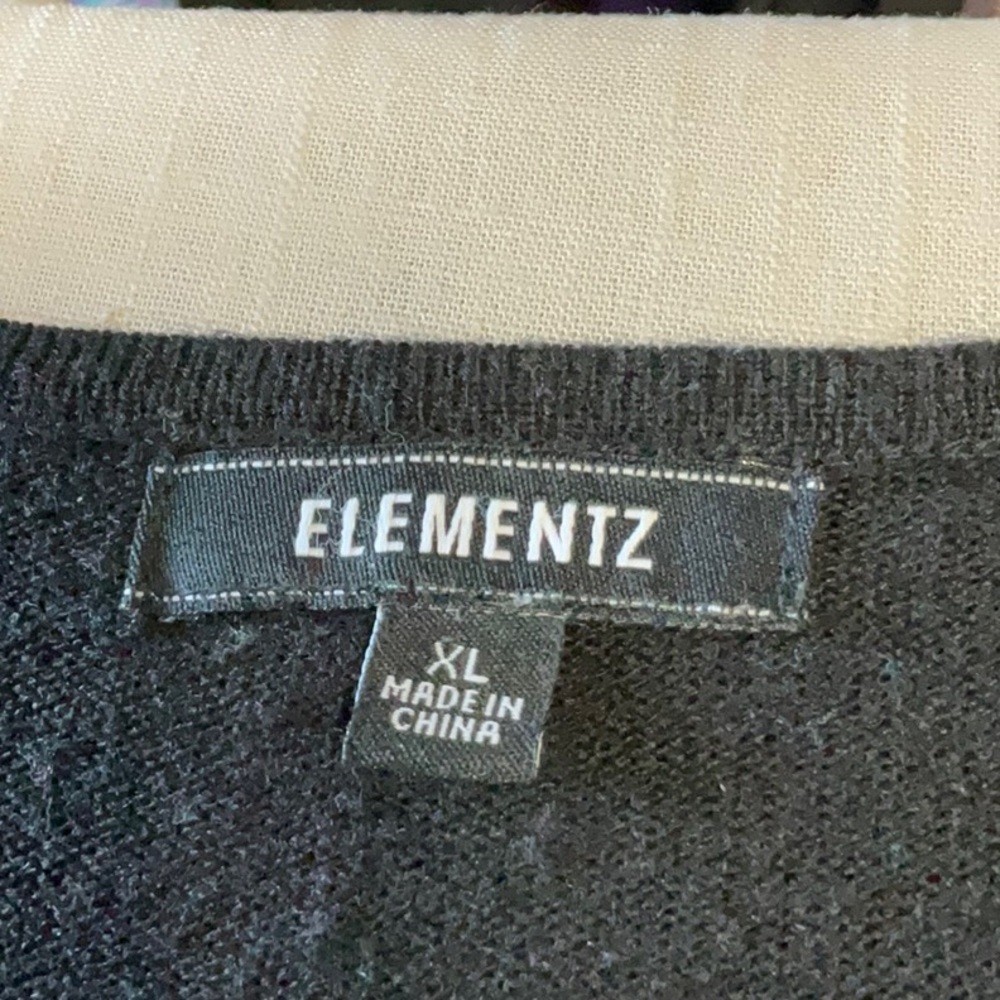 Elements - Picture 6 of 8